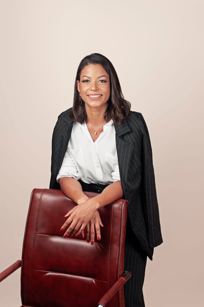 Foto da capa de JULIANA ALVES - ADVOGADA TRABALHISTA